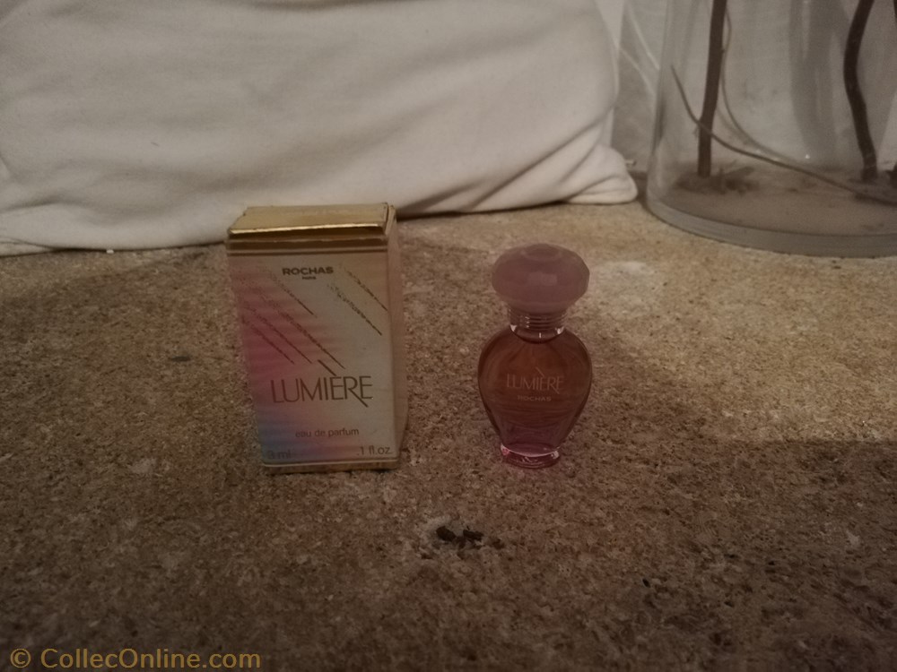 ROCHAS LUMIERE parfums beaute miniatures rochas lumiere