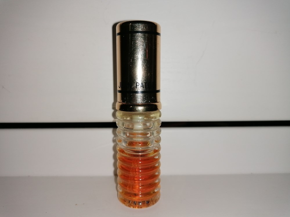 parfums beaute miniatures patou jean normandie