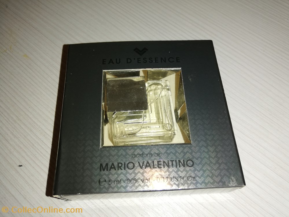 VALENTINO EAU D'ESSENCE parfums beaute miniatures valentino eau essence