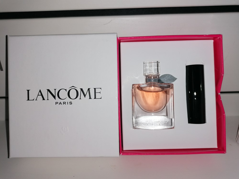 LANCOME LA VIE EST BELLE parfums beaute miniatures lancome la vie est belle
