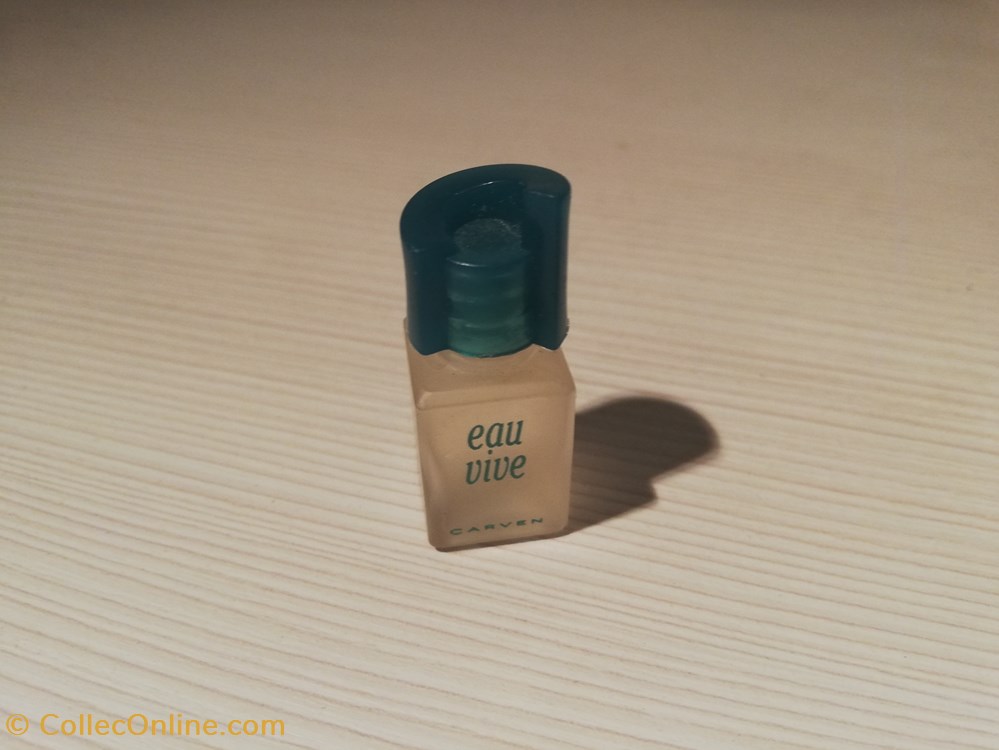 CARVEN EAU VIVE parfums beaute miniatures carven eau vive