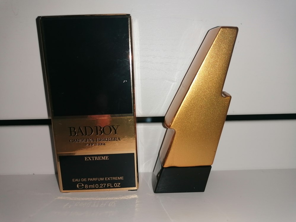 parfums beaute miniatures herrera carolina bad boy extreme