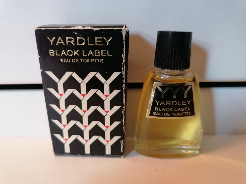 YARDLEY BLACK LABEL parfums beaute miniatures yardley black label