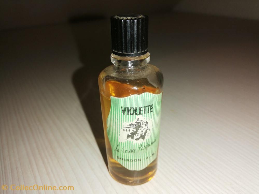 GOURDON LA SOURCE PARFUMEE VIOLETTE parfums beaute miniatures gourdon la source parfumee violette