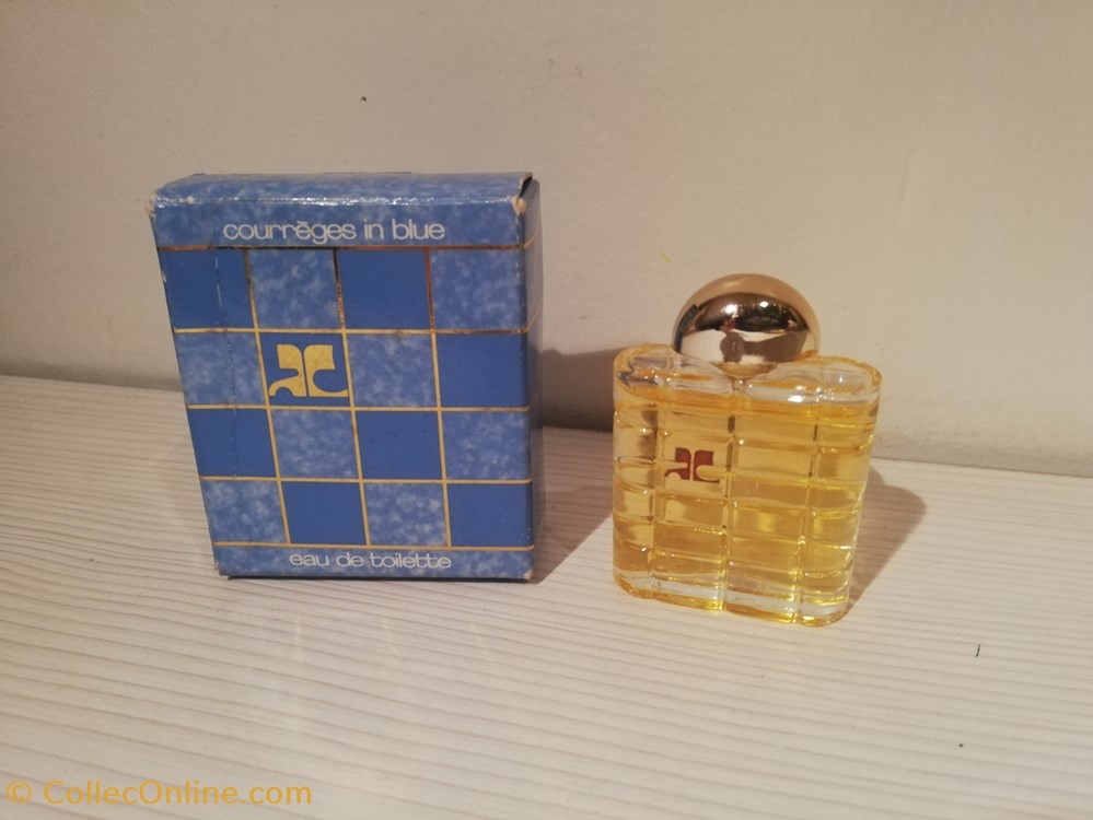 parfums beaute miniatures courrege in blue