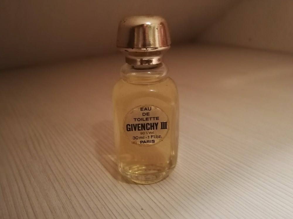 GIVENCHY III parfums beaute miniatures givenchy iii