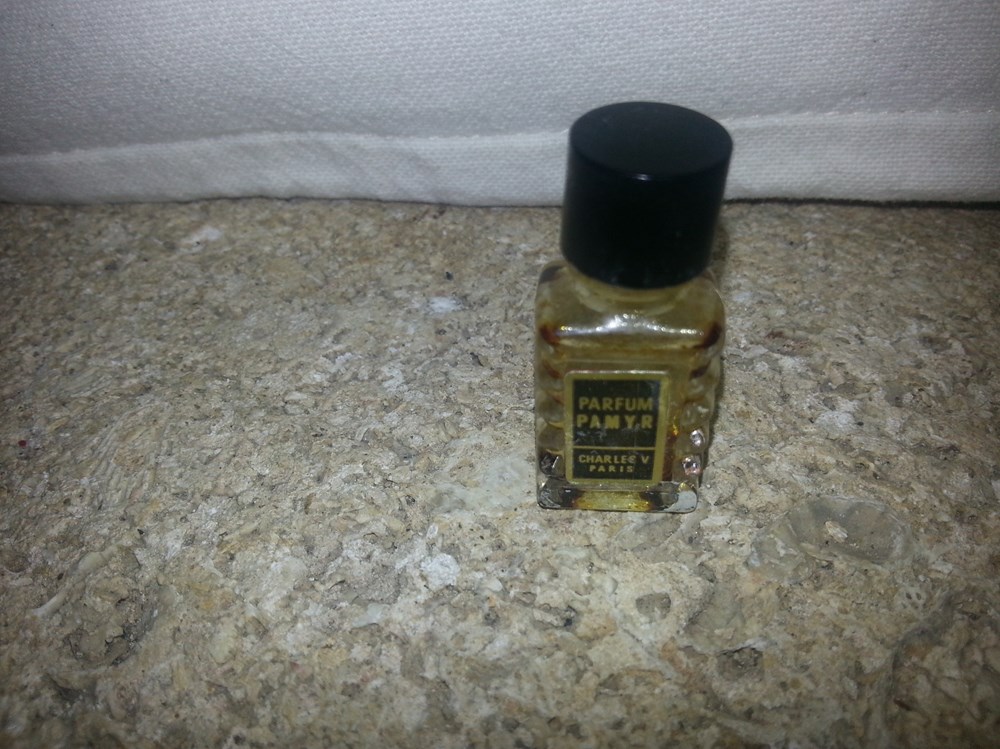 CHARLES V PAMYR parfums beaute miniatures charles v pamyr