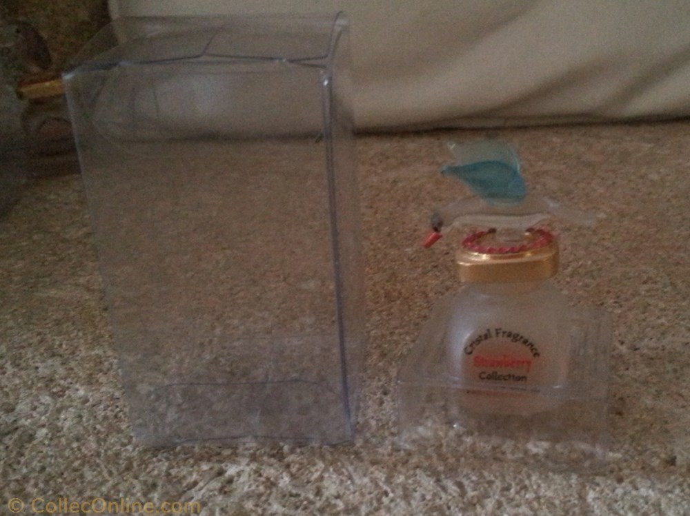 CHICCA CRISTAL FRAGRANCE STRAWBERRY (OISEAU) parfums beaute miniatures chicca cristal fragrance strawberry oiseau