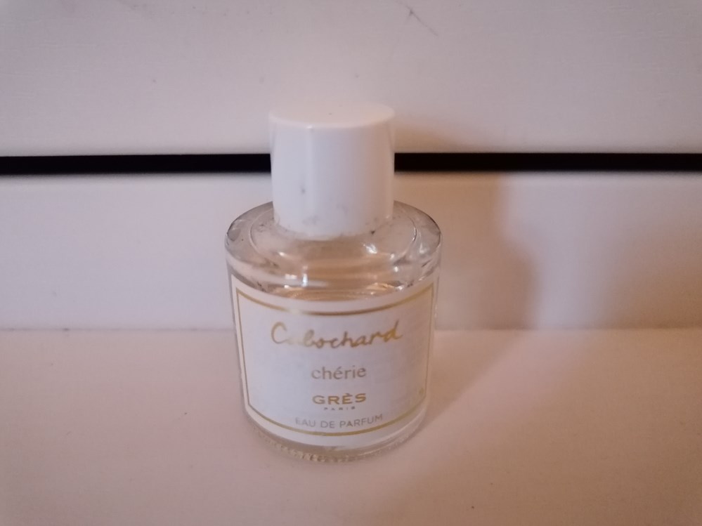 GRES CABOCHARD CHERIE parfums beaute miniatures gres cabochard cherie