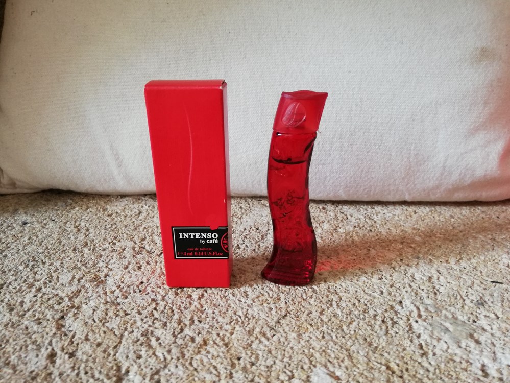 parfums beaute miniatures cafe intenso