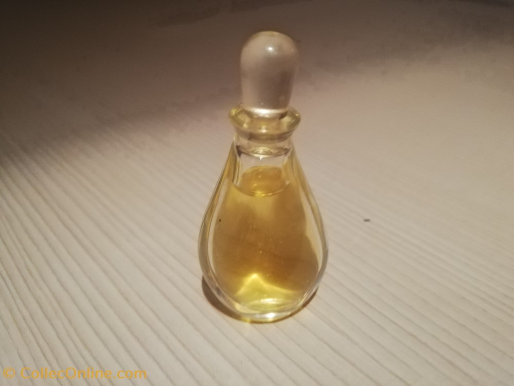 HALSTON ROY COUTURE parfums beaute miniatures halston roy couture
