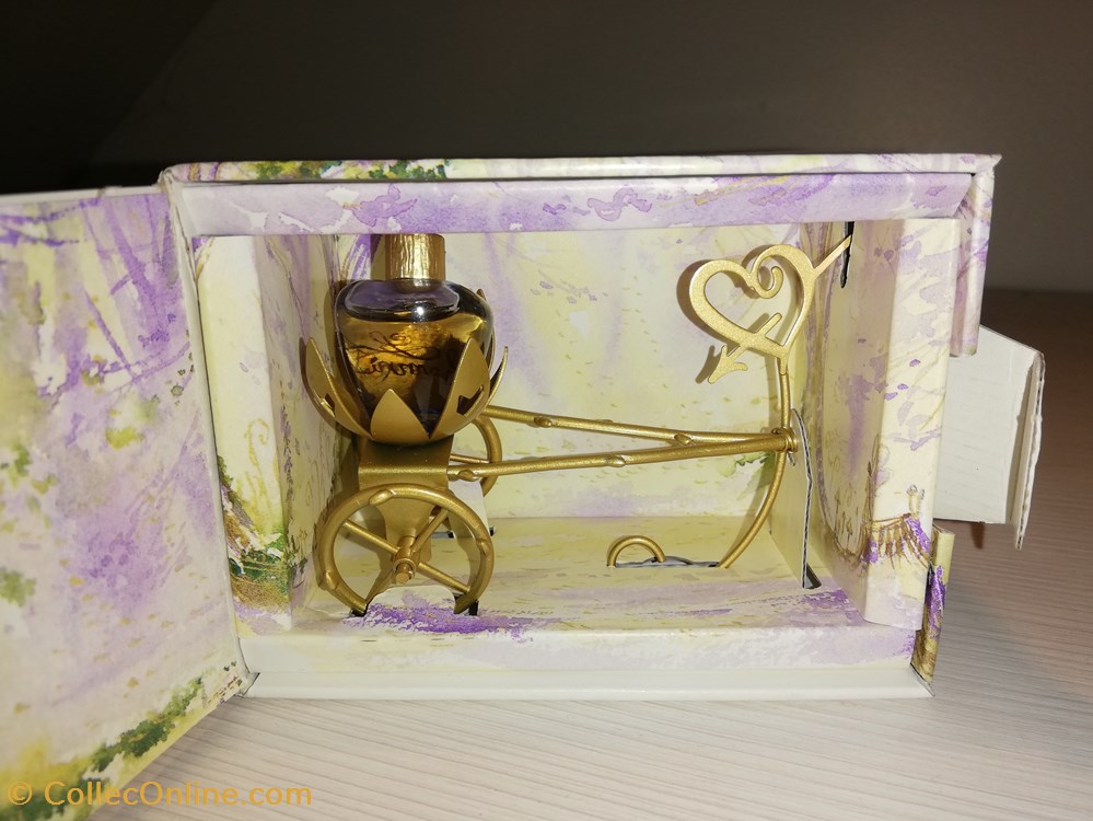 LEMPICKA LOLITA LA CALECHE parfums beaute miniatures lempicka lolita la caleche