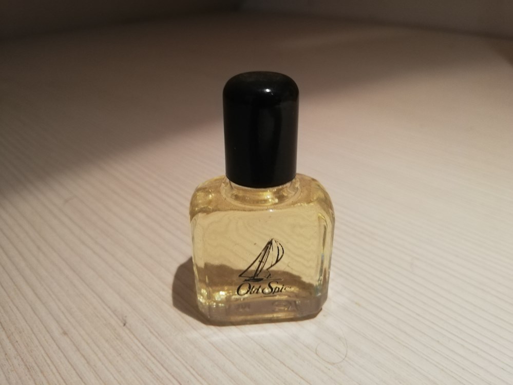 SHULTON OLD SPICE parfums beaute miniatures shulton old spice