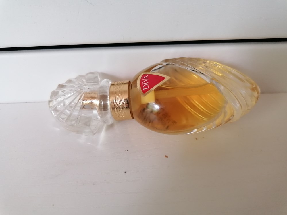 UNGARO DIVA parfums beaute miniatures ungaro diva