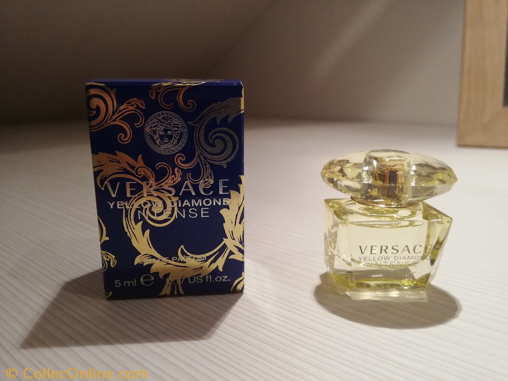 VERSACE YELLOW DIAMOND INTENSE parfum beaute miniature versace yellow diamond intense
