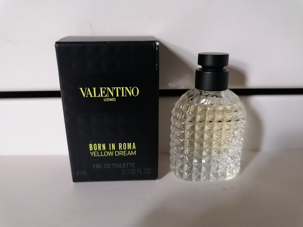 parfums beaute miniatures valentino born in roma yellow dream