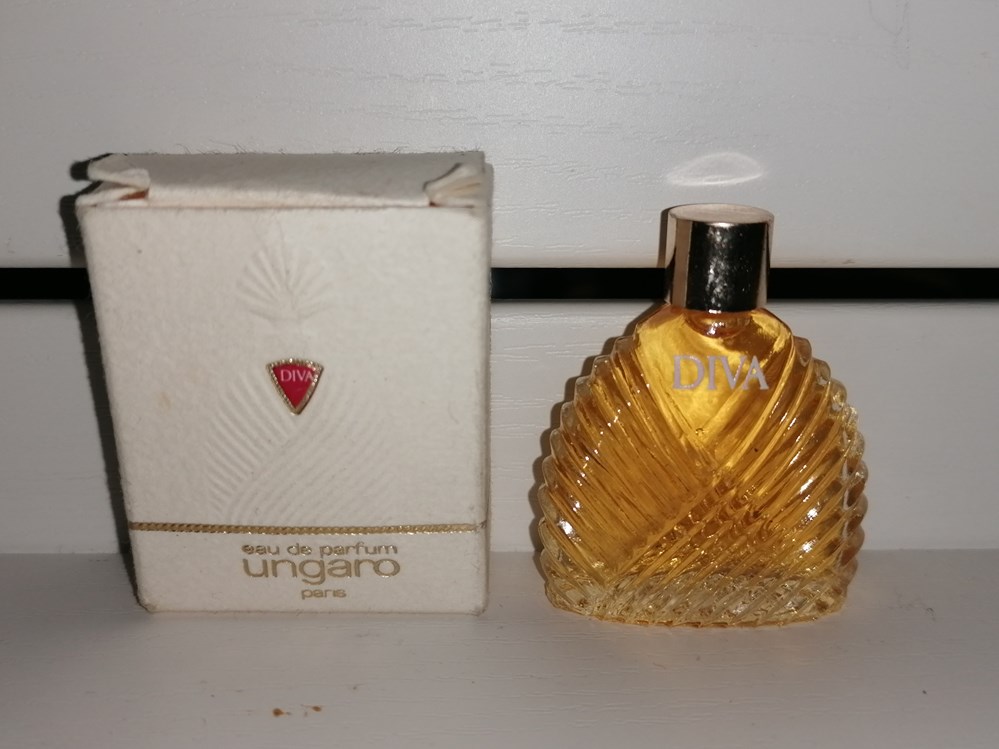 UNGARO DIVA parfums beaute miniatures ungaro diva