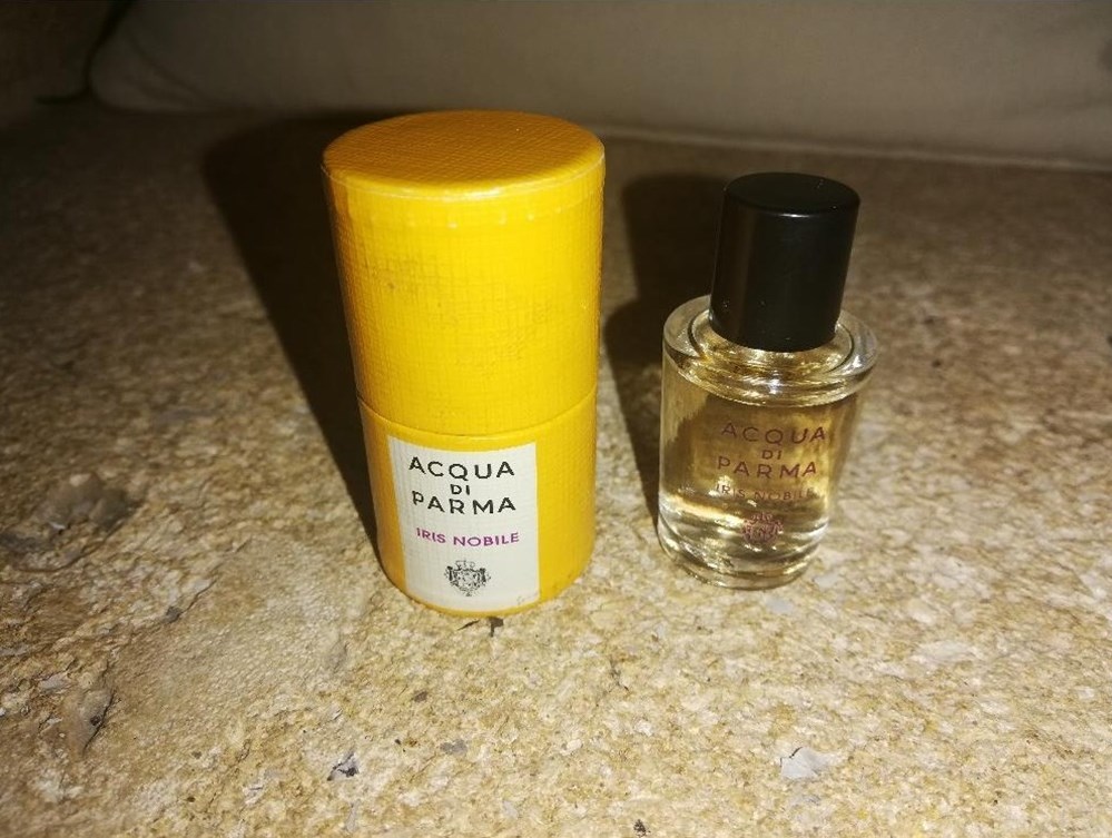 ACQUA DI PARMA IRIS NOBILE parfums beaute miniatures acqua di parma iris nobile