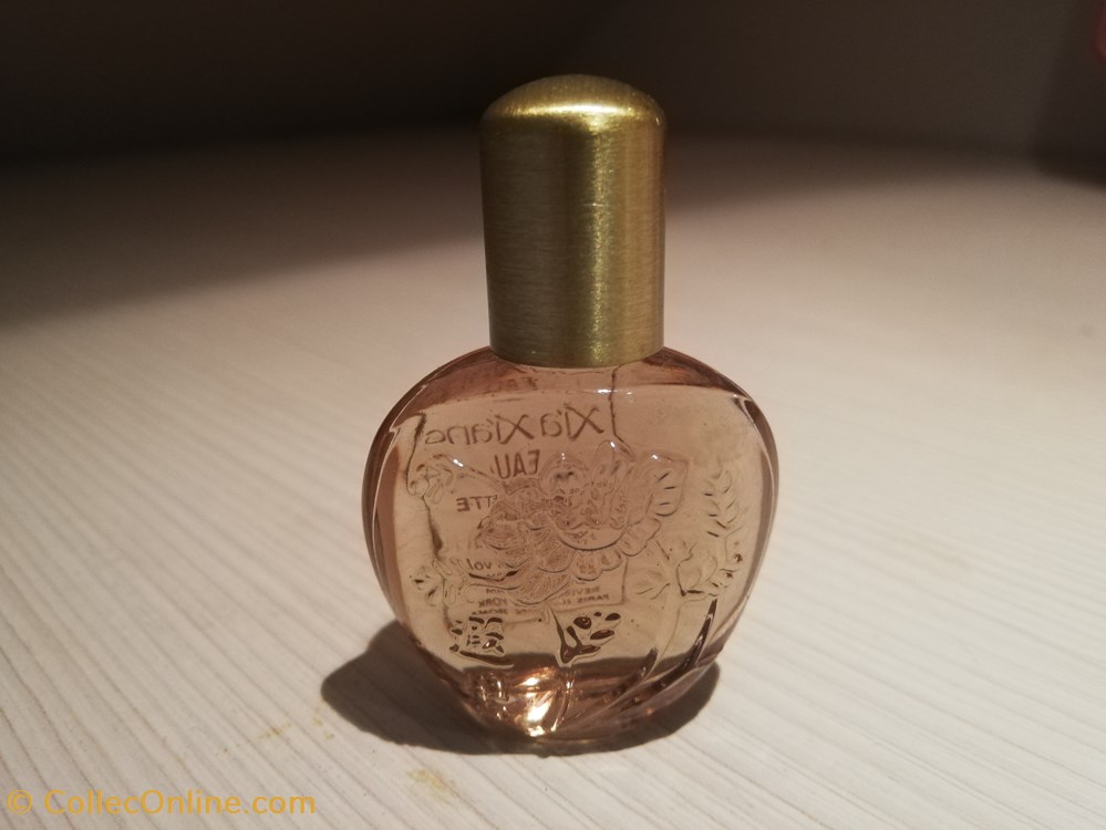 REVLON XIA XIANG parfums beaute miniatures revlon xia xiang