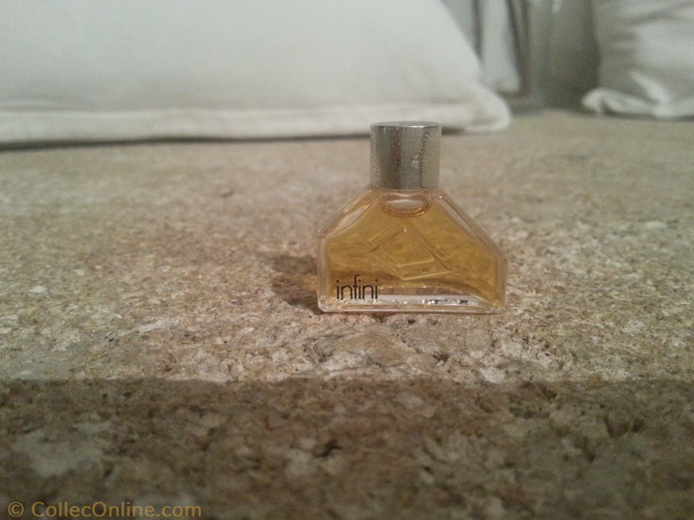 CARON INFINI parfums beaute miniatures caron infini
