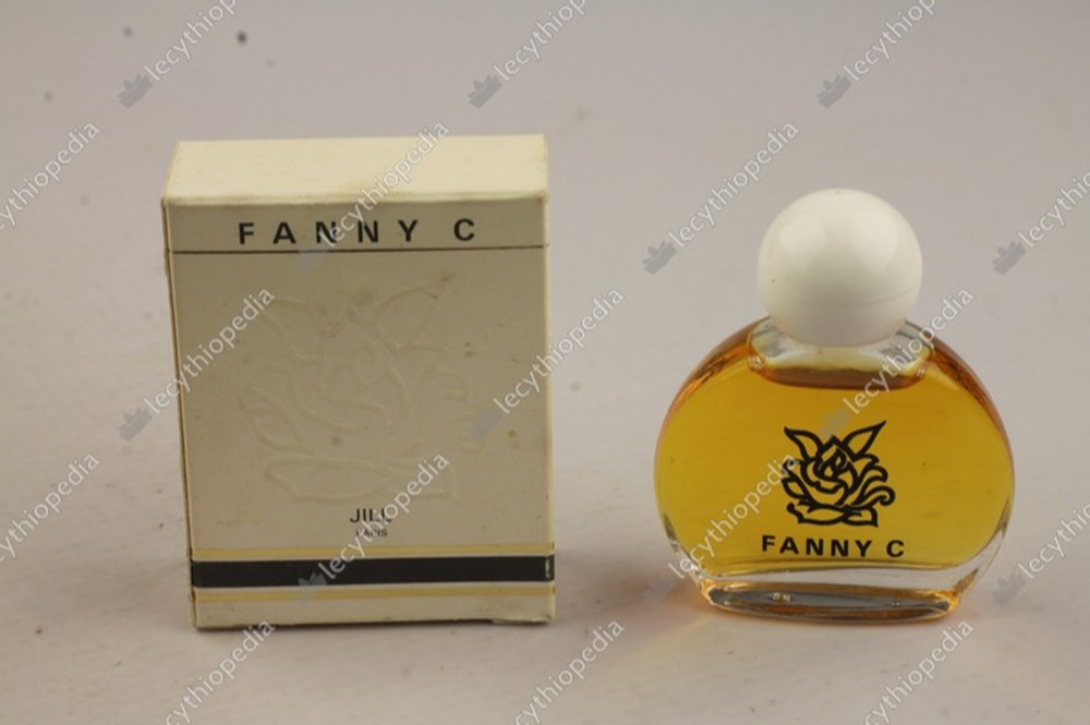 JULIAN JILL parfums beaute miniatures julian jill