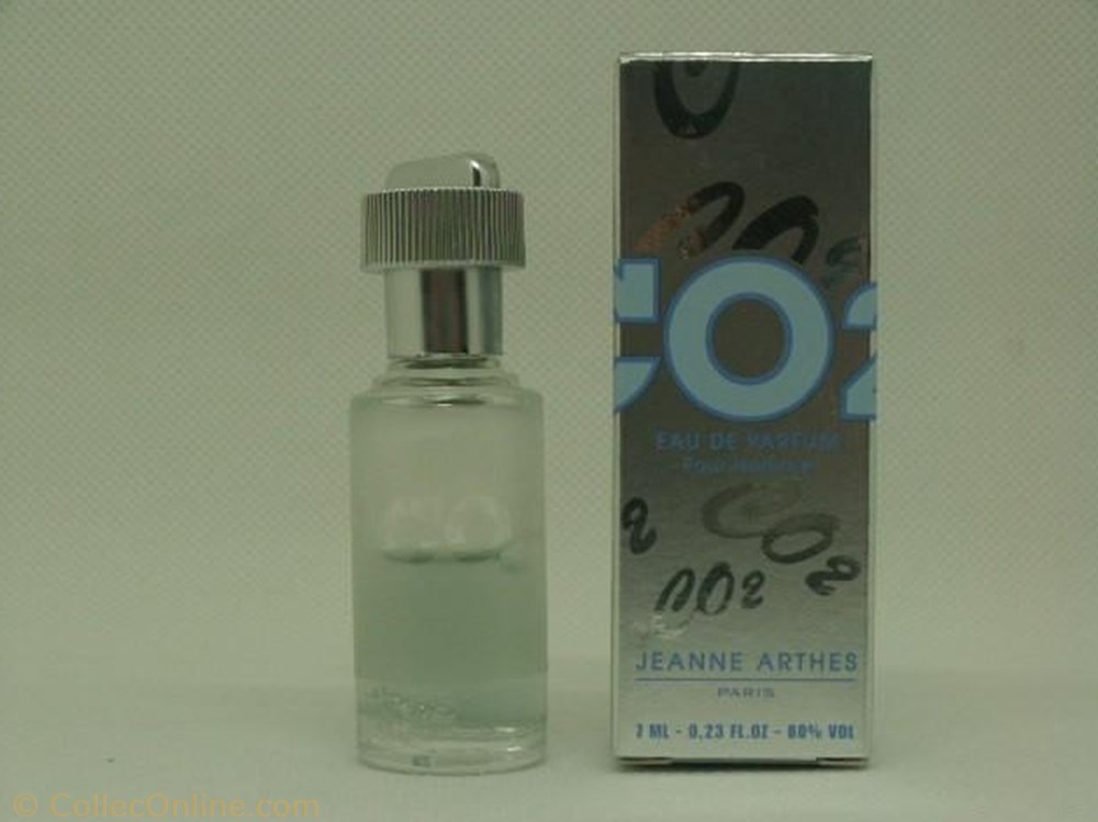 parfums beaute miniatures arthes jeanne co2