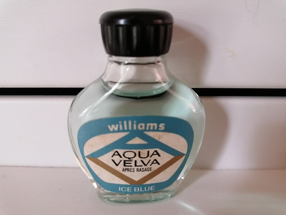 WILLIAMS AQUA VELVA ICE BLUE parfums beaute miniatures williams aqua velva ice blue
