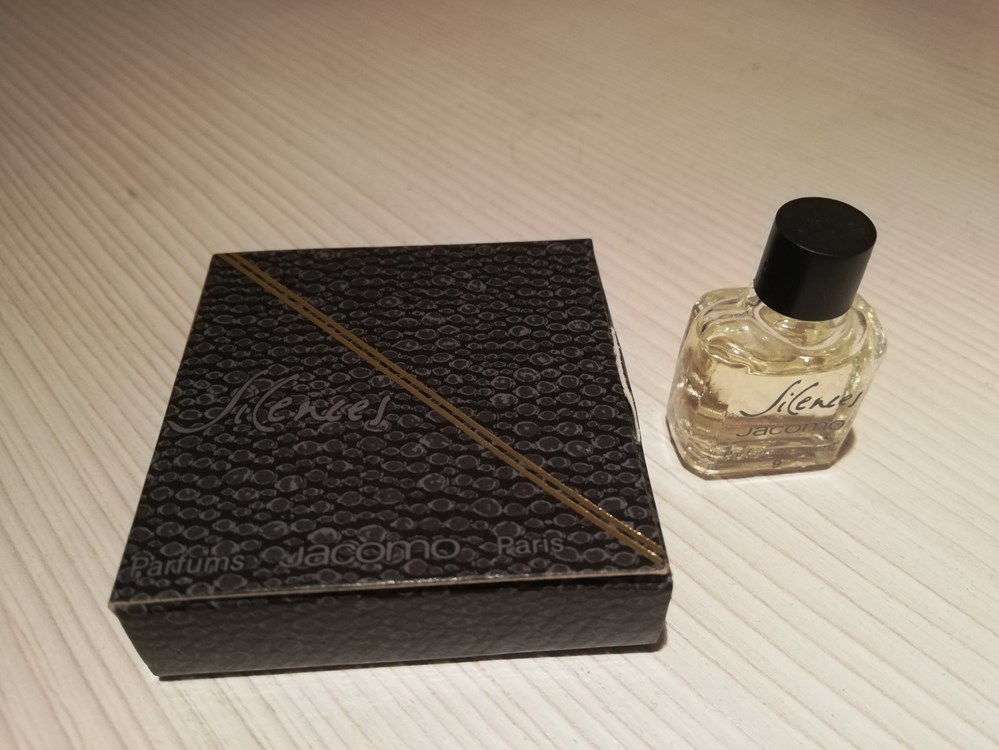 JACOMO SILENCES parfums beaute miniatures jacomo silences