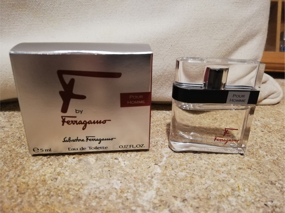 FERRAGAMO F parfums beaute miniatures ferragamo f