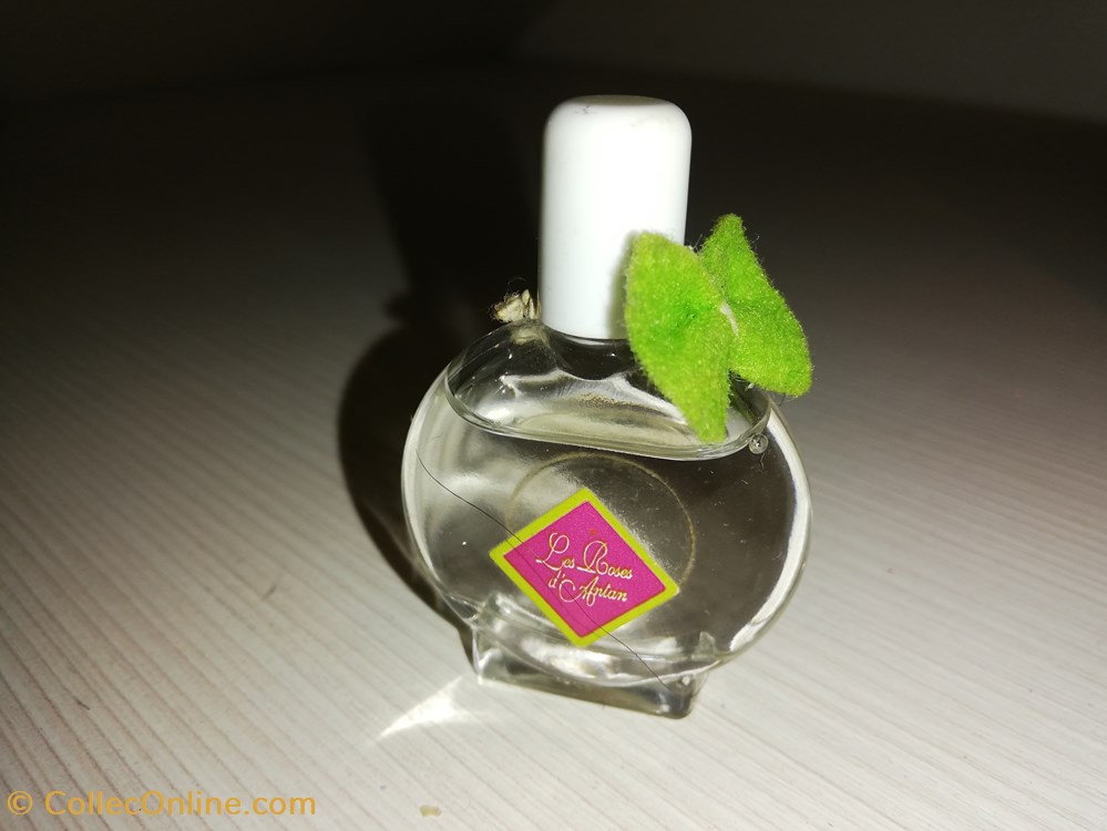 ROCHER YVES LES ROSES D'ANTAN parfums beaute miniatures rocher yves les roses antan