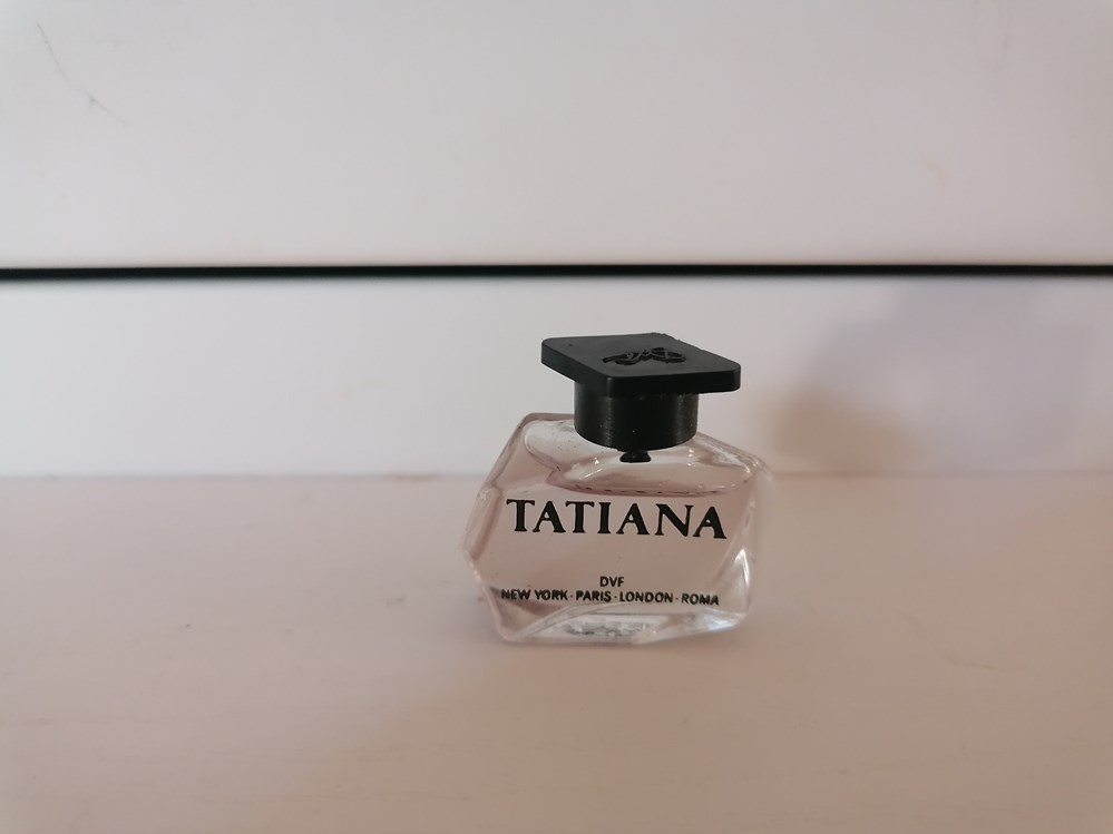 FURSTENBERG DIANE VON TATIANA parfums beaute miniatures furstenberg diane von tatiana