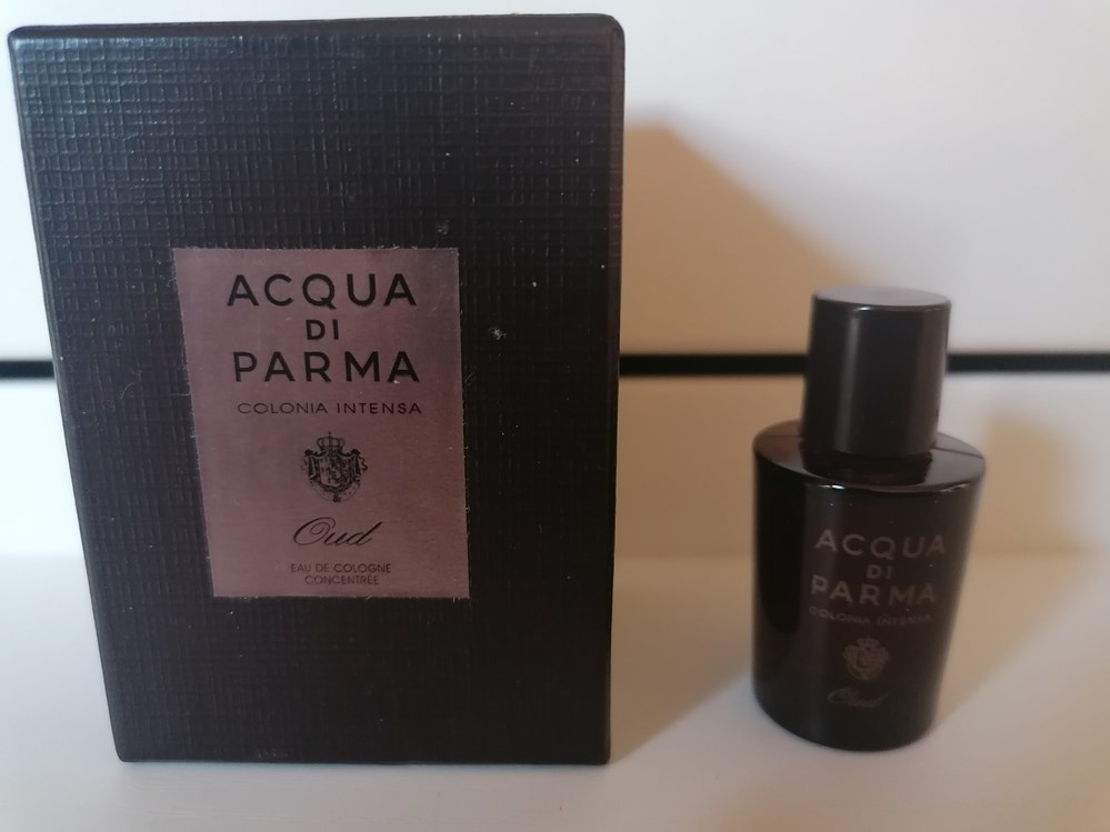 ACQUA DI PARMA COLONIA INTENSA OUD parfums beaute miniatures acqua di parma colonia intensa oud