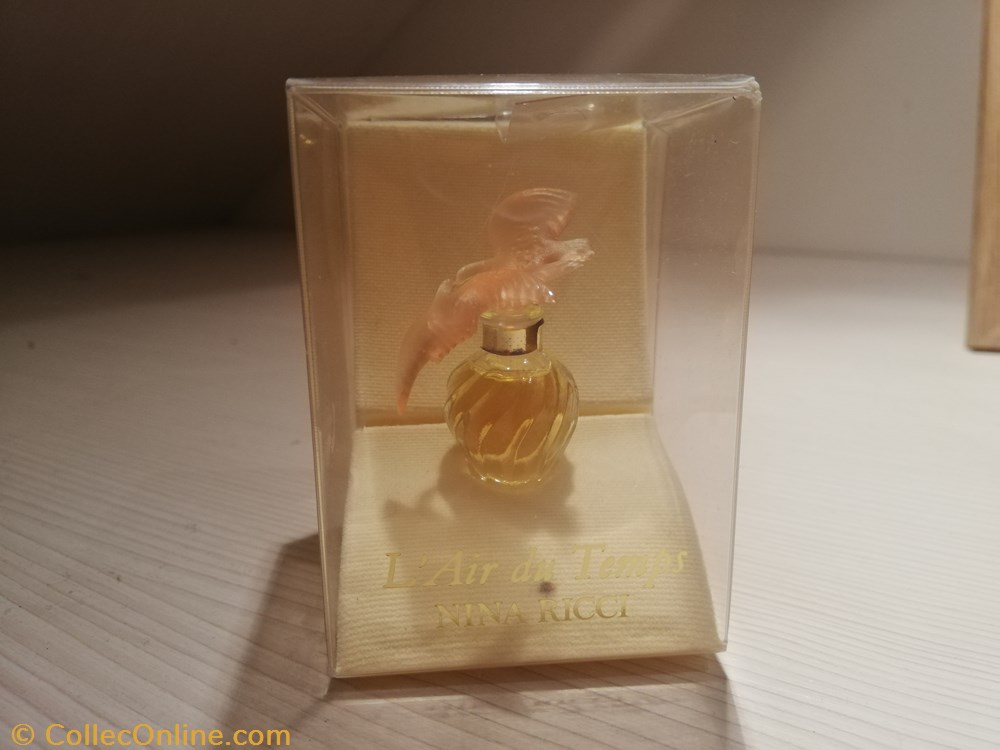 RICCI NINA L'AIR DU TEMPS BOUCHON COLOMBE ROSE parfums beaute miniatures ricci nina air du temps bouchon colombe rose