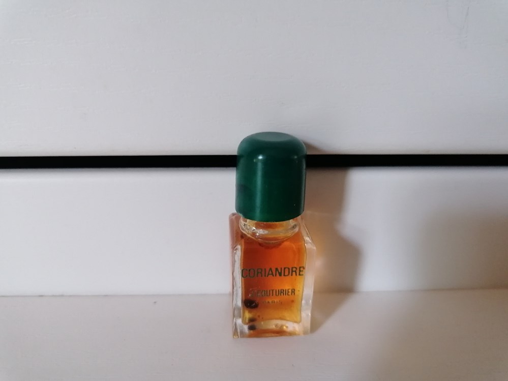 COUTURIER JEAN CORIANDRE parfums beaute miniatures couturier jean coriandre