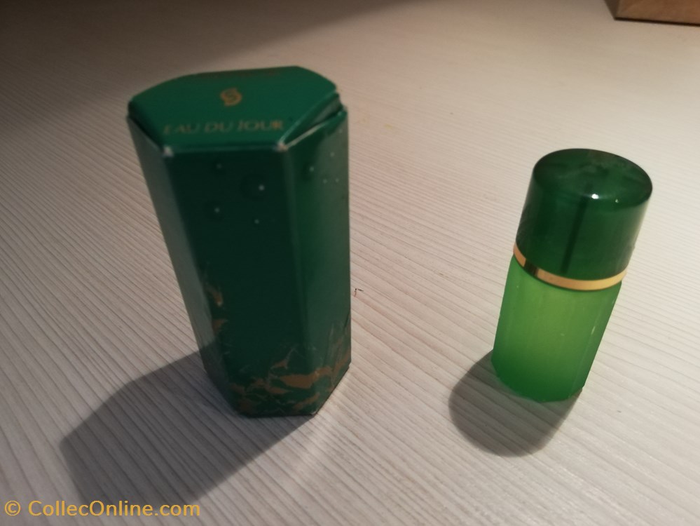 parfums beaute miniatures carden cathy space eau du jour