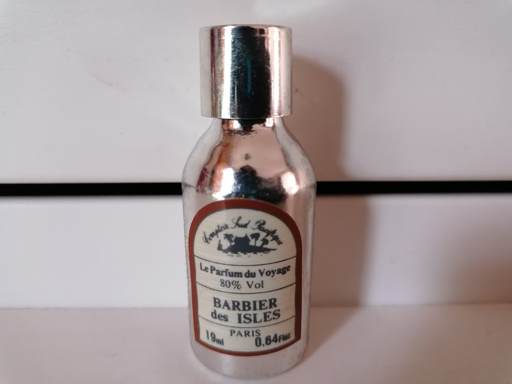 parfums beaute miniatures comptoir sud pacipique barbier des iles