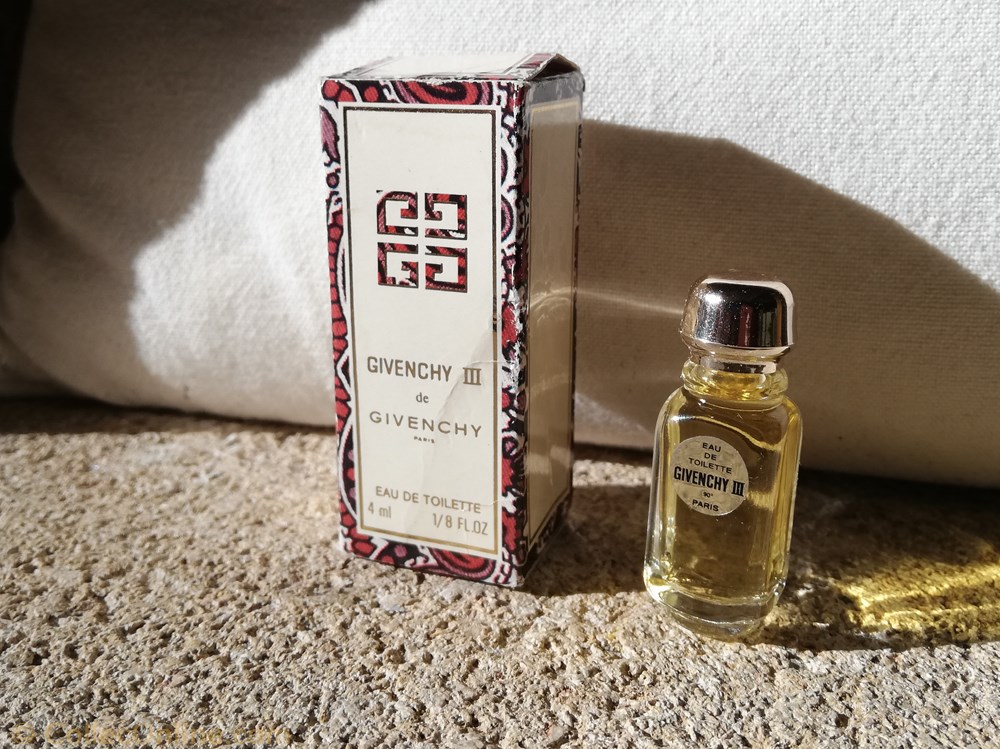 GIVENCHY III parfums beaute miniatures givenchy iii