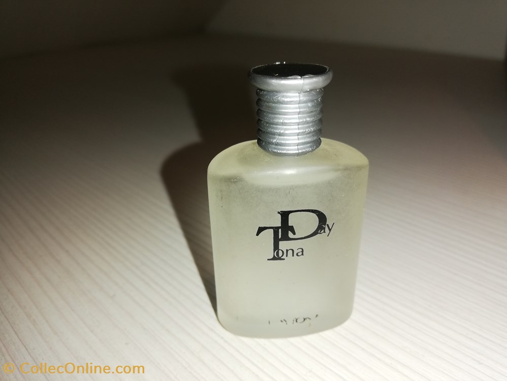 VAPRO DAYTONA parfums beaute miniatures vapro daytona