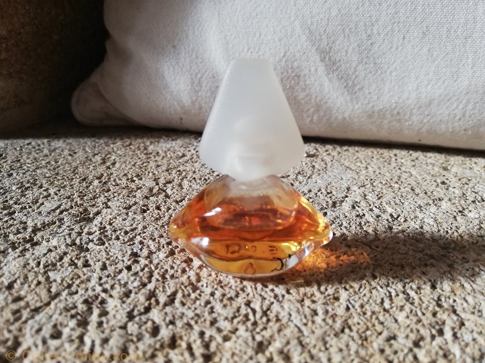 DALI SALVADORE YELLOW LIPS ( DALI COLORS) parfum beaute miniature dali salvadore yellow lips dali colors