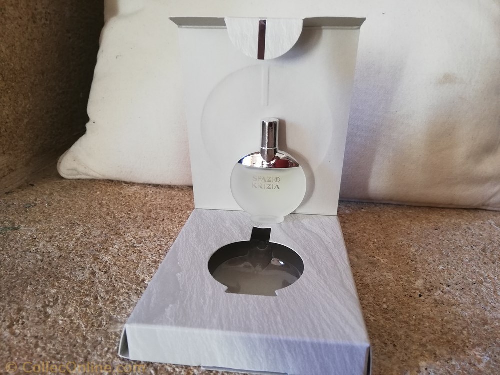 KRIZIA SPAZIO DONNA parfums beaute miniatures krizia spazio donna