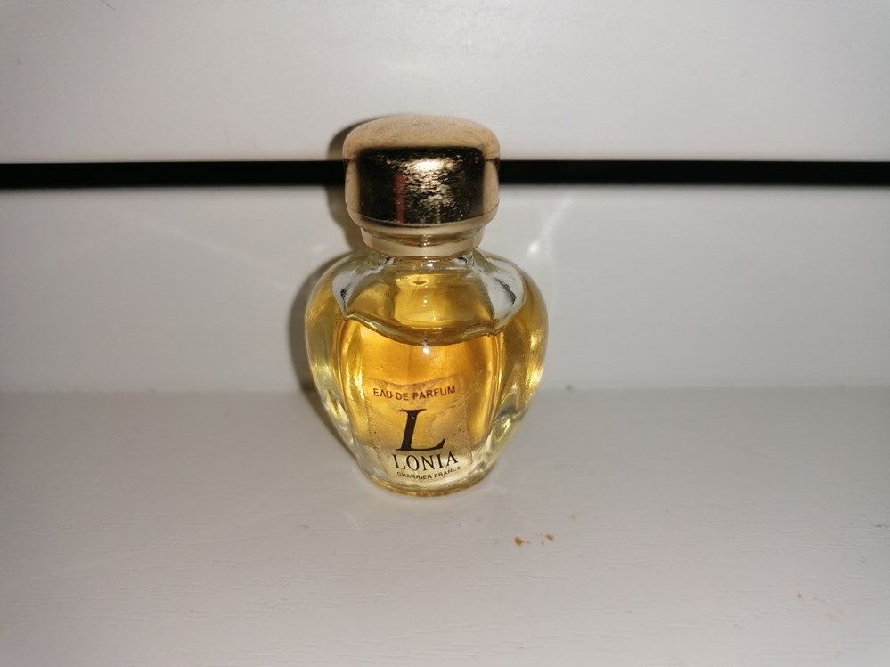 CHARRIER LONIA parfums beaute miniatures charrier lonia