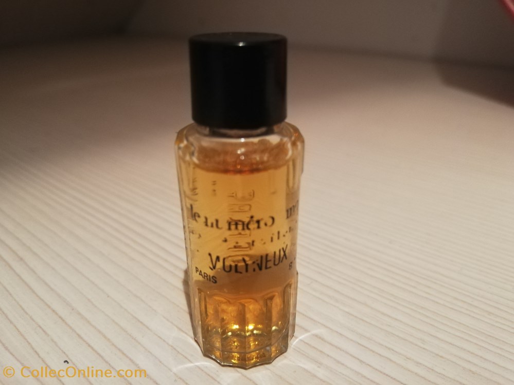 MOLYNEUX LE NUMERO CINQ parfums beaute miniatures molyneux le numero cinq