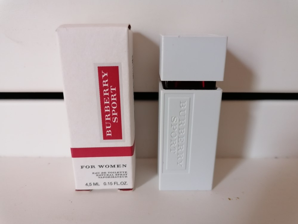 parfums beaute miniatures burberry sport