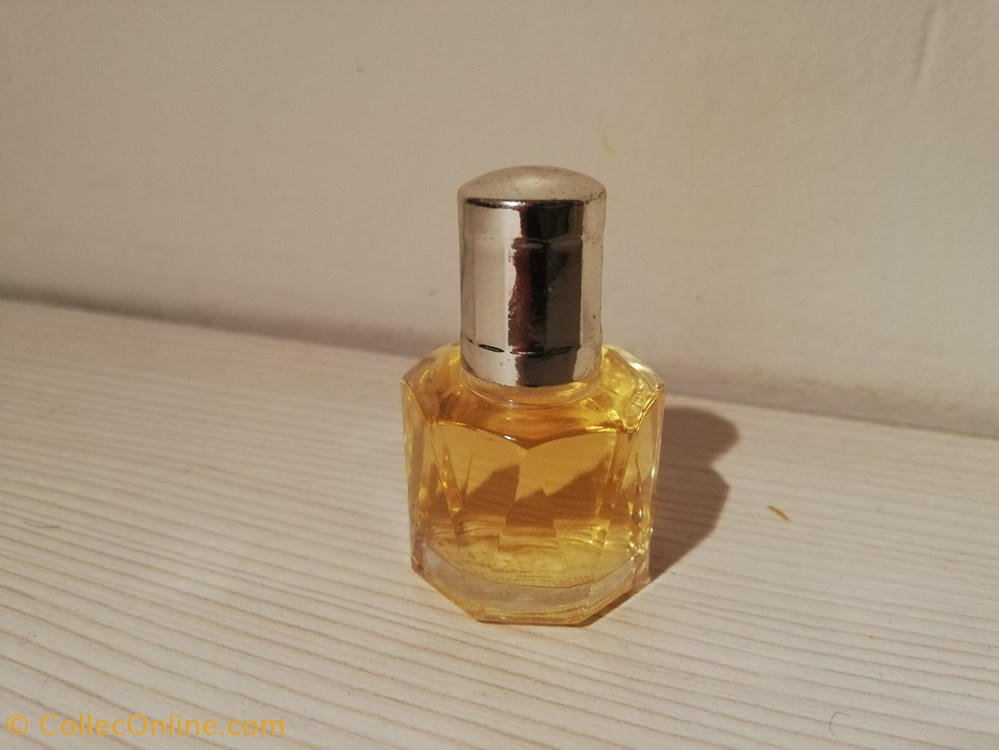 AIGNER PRIVATE NUMBER parfums beaute miniatures aigner private number