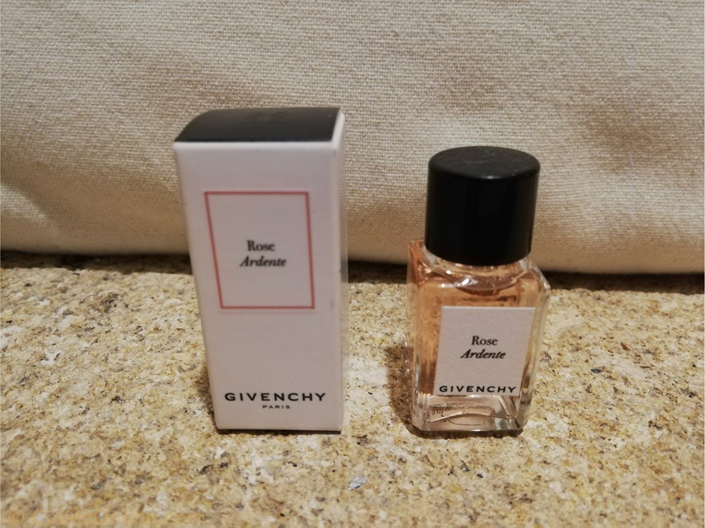GIVENCHY ROSE ARDENTE Profumi e Bellezza Miniature