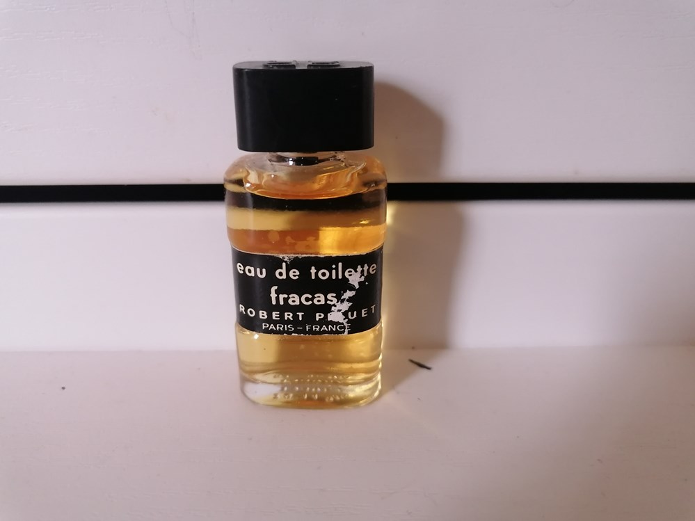 PIGUET ROBERT FRACAS parfums beaute miniatures piguet robert fracas
