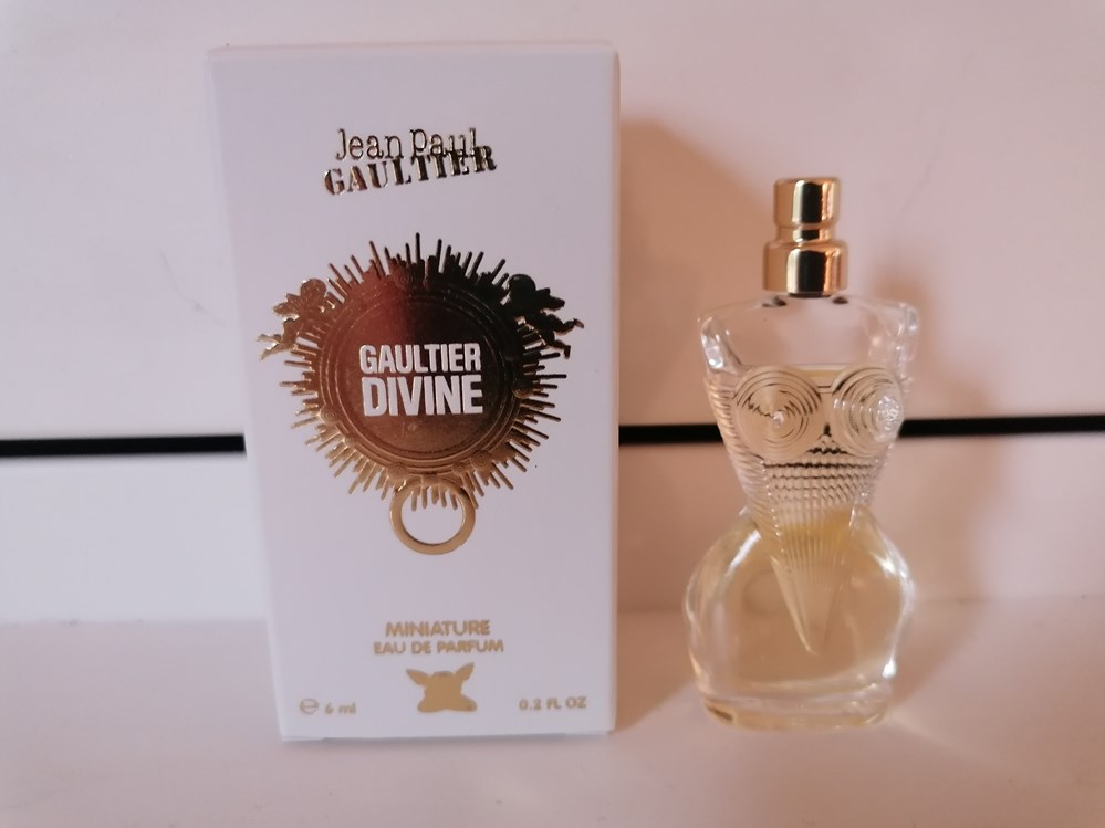 parfums beaute miniatures gaultier jean paul divine