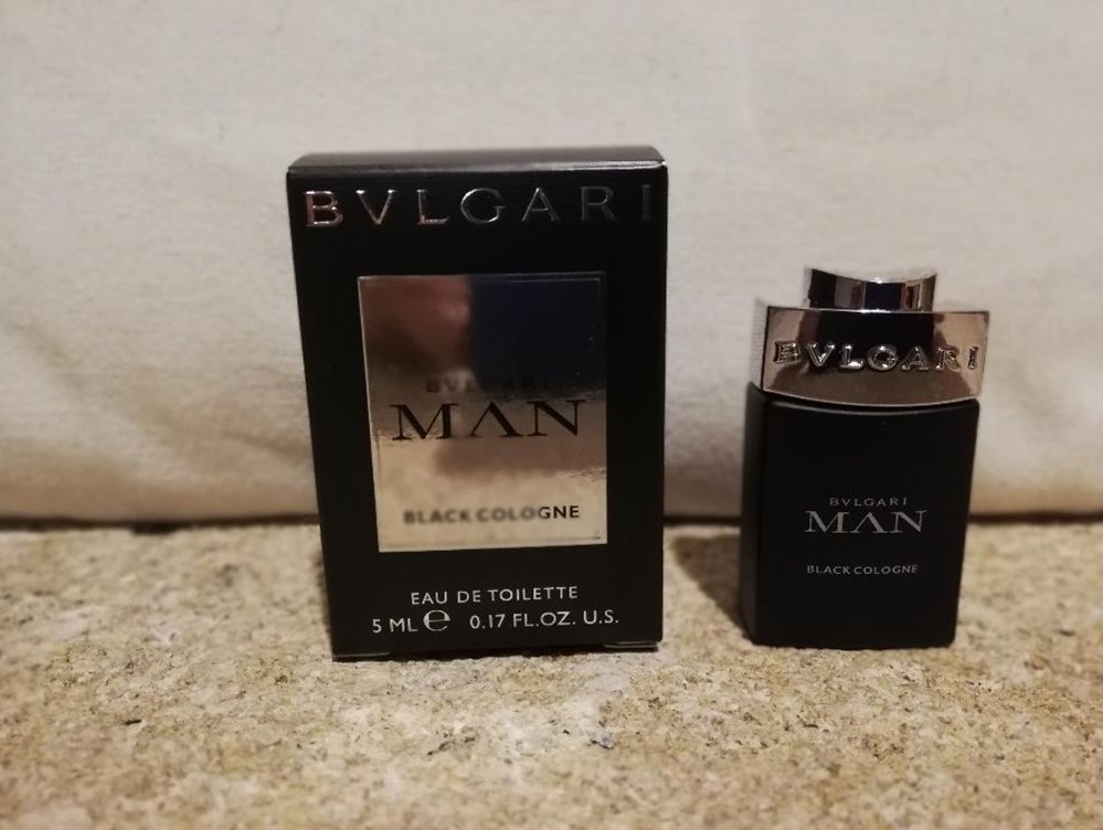 BULGARI MAN BLACK COLOGNE parfums beaute miniatures bulgari man black cologne