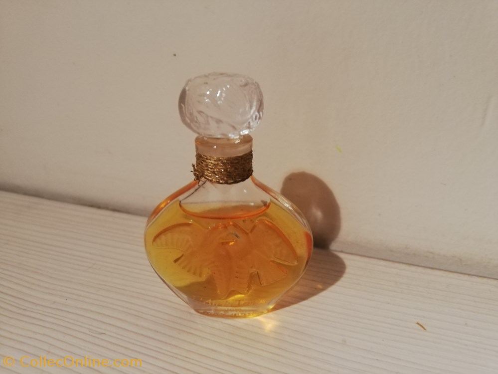 RICCI NINA L'AIR DU TEMPS parfums beaute miniatures ricci nina air du temps