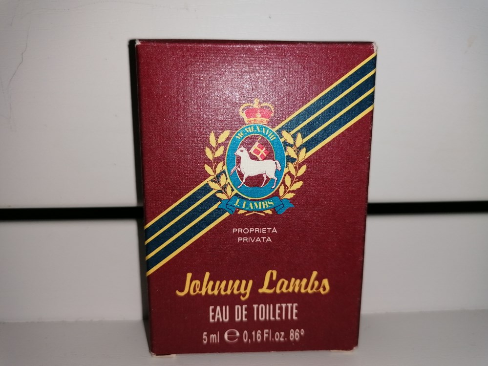 SCHIAPPARELLI BENESSERE PIKENZ JOHNNY LAMBS PROPRIETA PRIVATA parfums beaute miniatures schiapparelli benessere pikenz johnny lambs proprieta privata